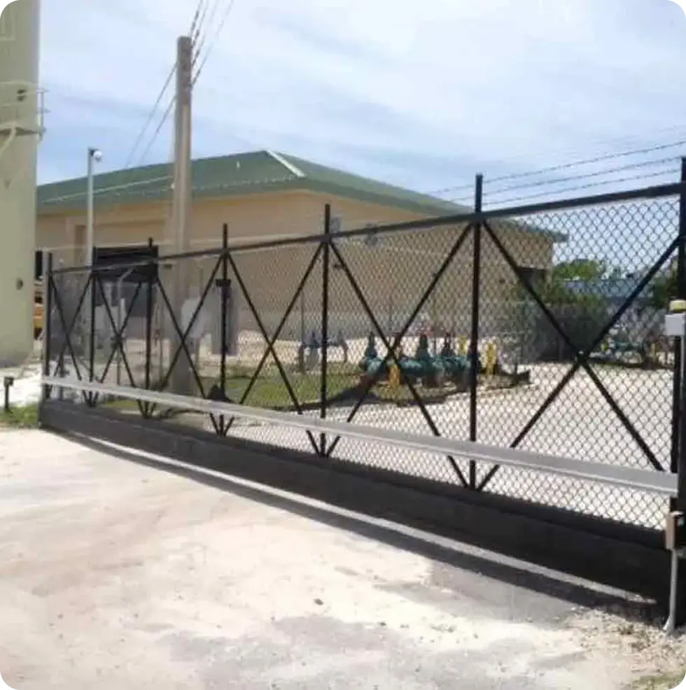 Commercial chain link cantilever slide gate by Premier Fence of SWFL